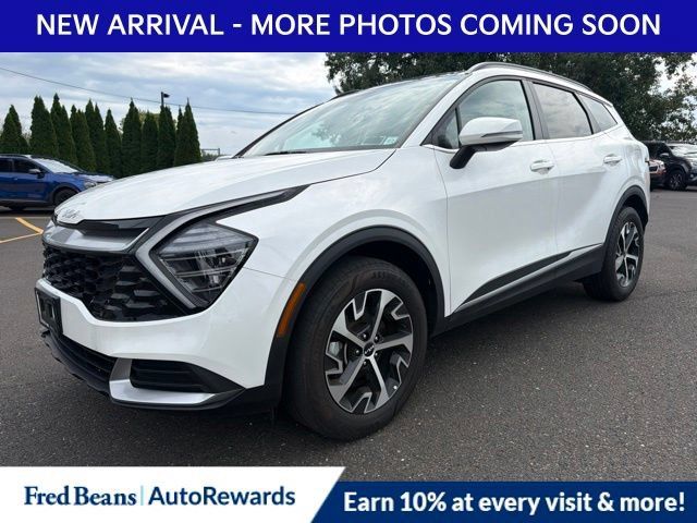 Used 2024 Kia Sportage EX w/ EX Premium Package AWD/4WD image 3