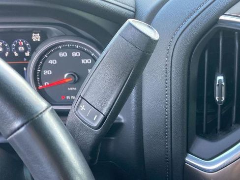 Used 2021 Chevrolet Silverado 3500 High Country image 12