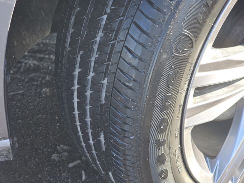 Used 2024 Volkswagen Jetta SE image 14