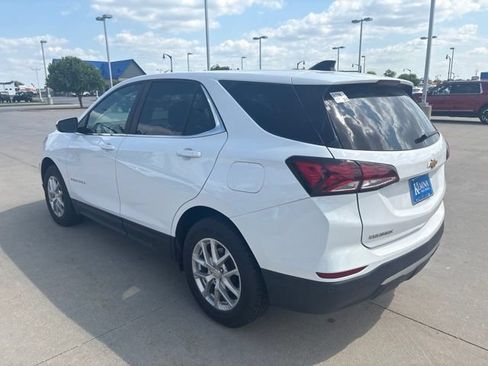 Used 2024 Chevrolet Equinox LT AWD/4WD image 5