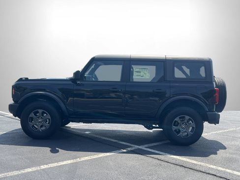 New 2025 Ford Bronco 4-Door AWD/4WD image 19