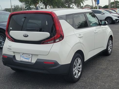Used 2020 Kia Soul LX FWD image 7