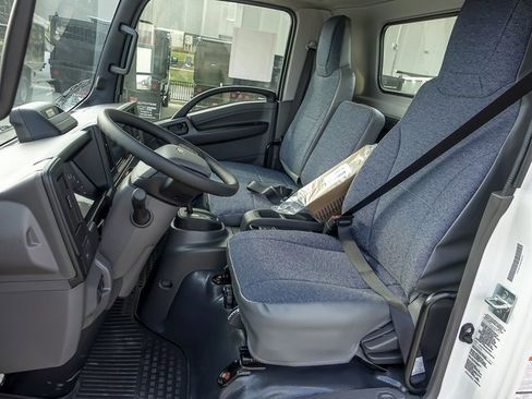 New 2025 Chevrolet Low Cab Forward 5500 XD image 9