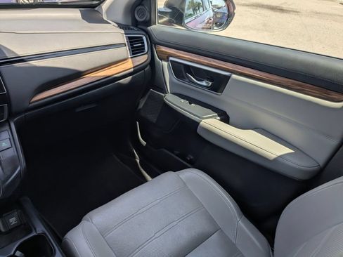 Used 2017 Honda CR-V Touring image 20