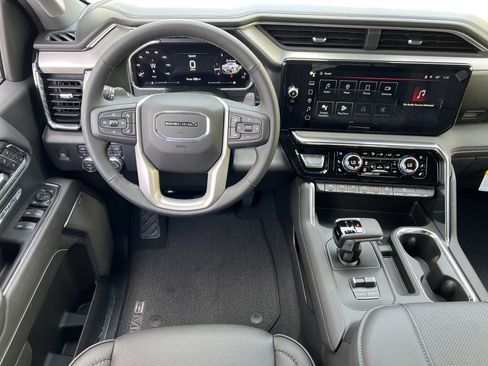 New 2026 GMC Sierra 1500 Denali AWD/4WD image 32