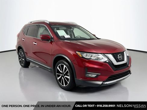 Certified 2020 Nissan Rogue SL w/ Premium Package AWD/4WD image 3