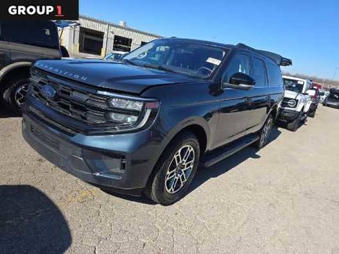 Used 2025 Ford Expedition Max Active image 1