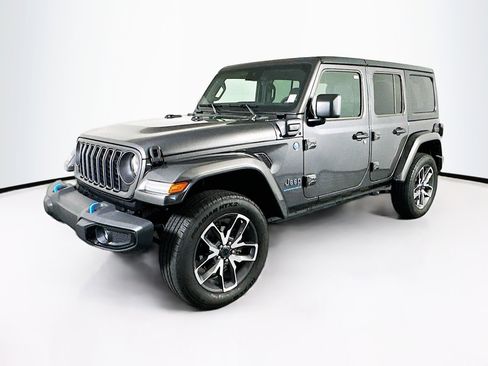 Used 2024 Jeep Wrangler Sport S w/ Convenience Group image 3