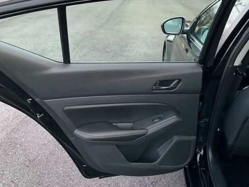 Used 2024 Nissan Altima 2.5 SV image 43