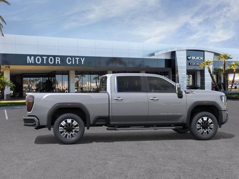 New 2026 GMC Sierra 2500 Denali AWD/4WD image 3
