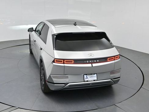 Used 2024 Hyundai Ioniq 5 Limited RWD image 43