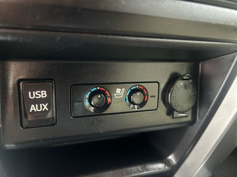 Used 2016 Toyota 4Runner Limited AWD/4WD image 21