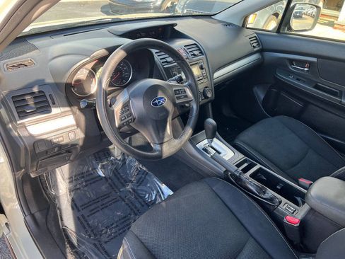 Used 2014 Subaru Crosstrek 2.0i Premium AWD/4WD image 17