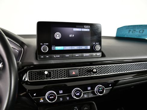 Certified 2024 Honda Civic EX-L image 25