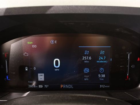 New 2026 Ford Maverick Lariat w/ 4K Tow Package AWD/4WD image 27