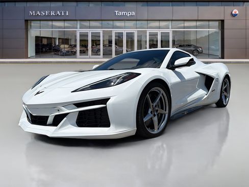 Used 2024 Chevrolet Corvette E-Ray AWD/4WD image 7