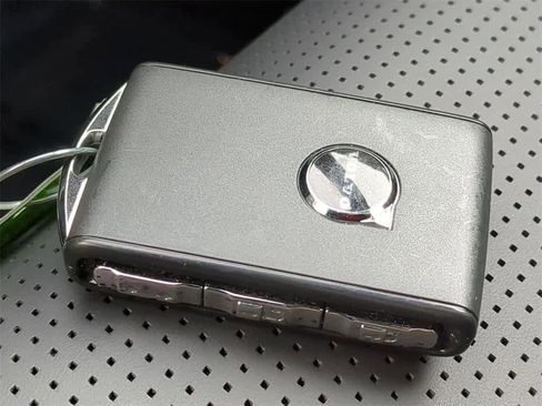 Used 2026 Volvo XC60 B5 Ultra w/ Protection Package Premier image 34