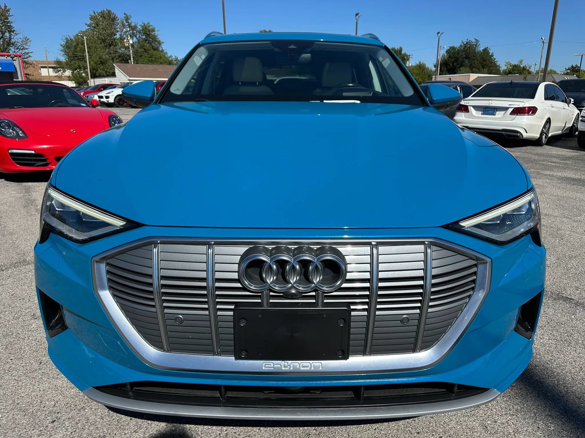 Used 2019 Audi e-tron Prestige AWD/4WD image 34