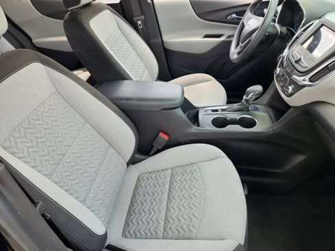 Used 2022 Chevrolet Equinox LS w/ LS Convenience Package FWD image 14