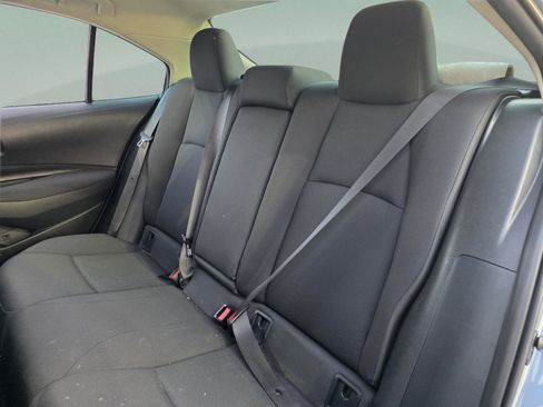 Used 2022 Toyota Corolla LE image 25