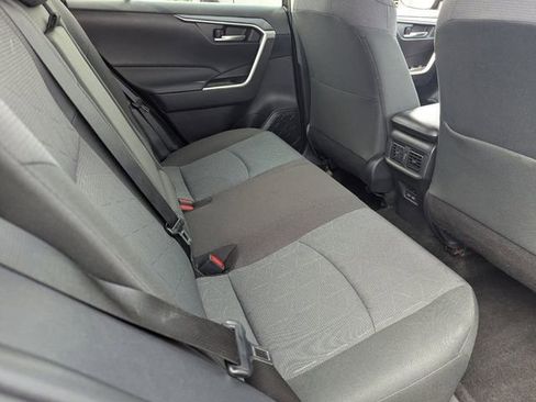 Used 2025 Toyota RAV4 XLE image 13