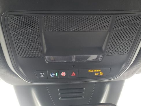 New 2026 Chevrolet Equinox EV LT FWD image 32