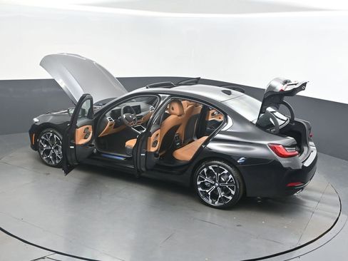 New 2026 BMW 330i Sedan w/ Convenience Package RWD image 47