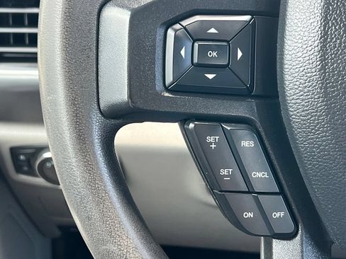 Used 2022 Ford F250 XLT w/ Black Appearance Package AWD/4WD image 36