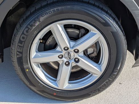 Used 2018 Ford Explorer Base image 9