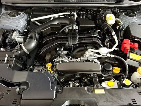 Certified 2025 Subaru Crosstrek 2.0i Premium image 28