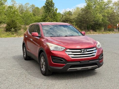Used 2015 Hyundai Santa Fe Sport FWD image 1