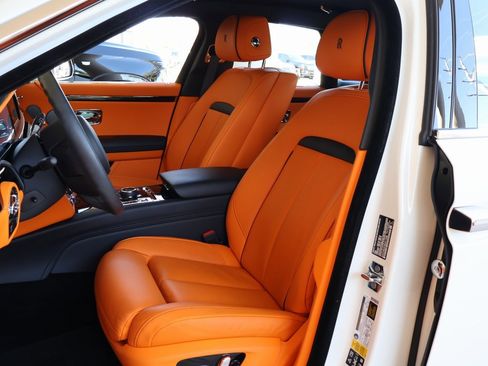 Used 2022 Rolls-Royce Ghost image 14