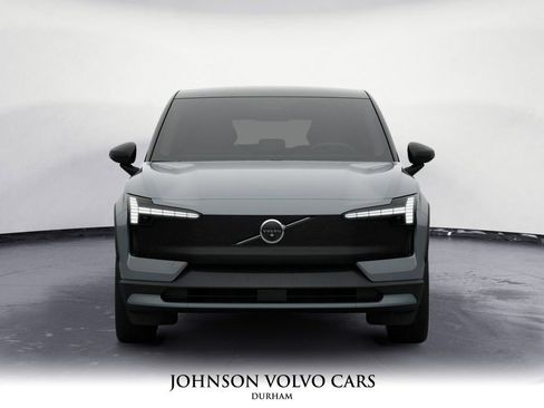 New 2026 Volvo EX30 Cross Country Ultra image 2