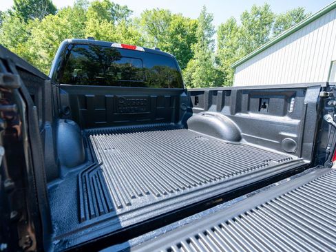 Used 2022 Ford F150 XLT w/ Equipment Group 302A High AWD/4WD image 32