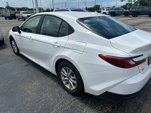 Used 2025 Toyota Camry LE w/ Convenience Package FWD image 20