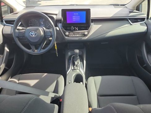 Used 2024 Toyota Corolla LE image 21