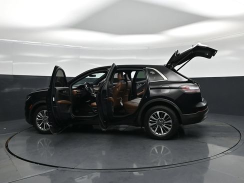 Used 2021 Lincoln Nautilus Reserve w/ Cargo Utility Package FWD image 30