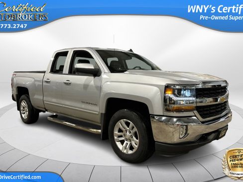 Used 2018 Chevrolet Silverado 1500 LT w/ All Star Edition image 3