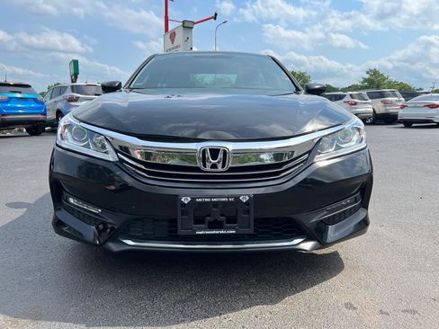 Used 2017 Honda Accord Sport Special Edition image 9