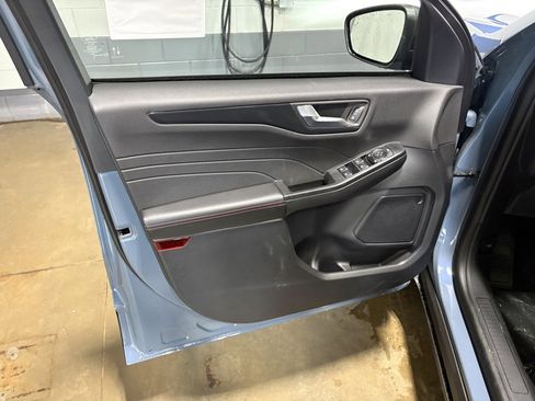 New 2026 Ford Escape ST-Line w/ Tech Pack #1 image 17