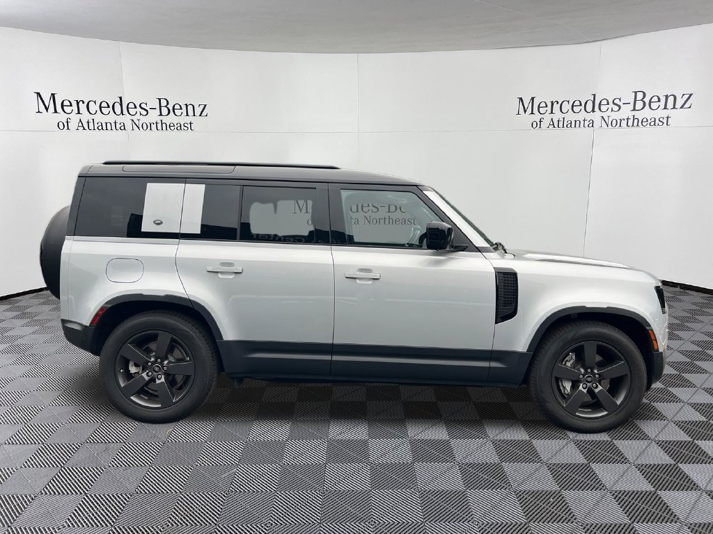 Used 2024 Land Rover Defender 110 S AWD/4WD image 8