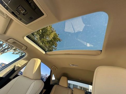 Used 2020 Lexus NX 300h 300h image 24