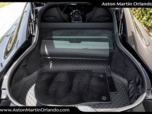 Used 2023 Aston Martin V8 Vantage Coupe RWD image 57