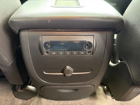 Used 2008 GMC Sierra 1500 SLT w/ Z71 Off-Road Package image 28