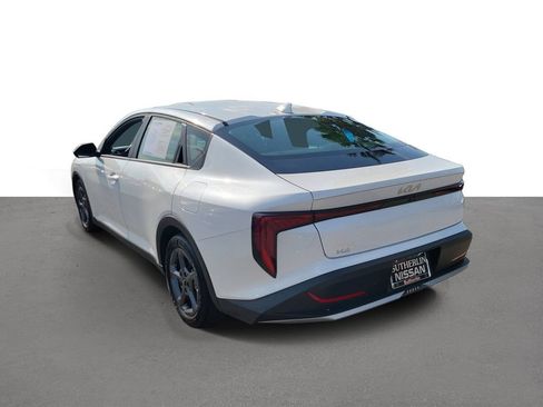 Used 2025 Kia K4 FWD image 4