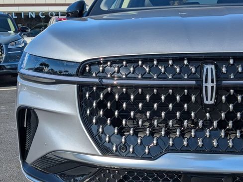 New 2026 Lincoln Nautilus Reserve AWD/4WD image 10