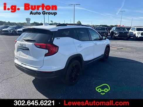 Used 2020 GMC Terrain SLT w/ Preferred Package FWD image 3