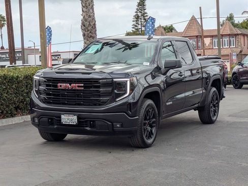 Used 2025 GMC Sierra 1500 Elevation image 3