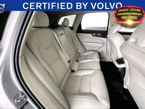 Certified 2023 Volvo XC60 B5 Ultimate w/ Climate Package AWD/4WD image 36