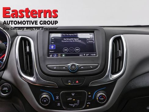 Used 2022 Chevrolet Equinox LS w/ LS Convenience Package FWD image 12